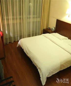 Tianjin Jingjin Hotel Exterior photo